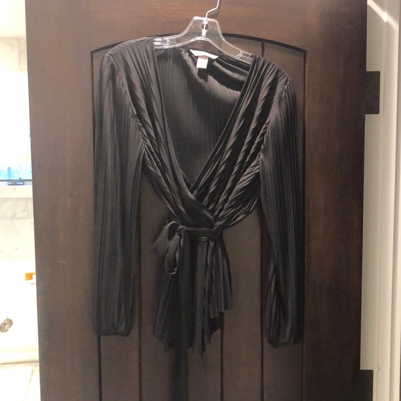 Faux wrap around pleated belted top - Picture 1 of 2